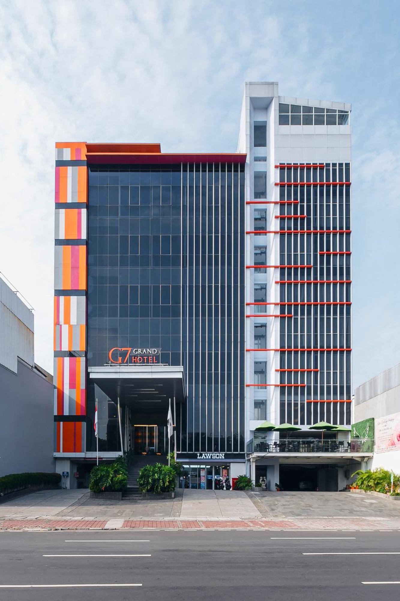 Grand G7 Hotel Pasar Baru Джакарта Екстериор снимка